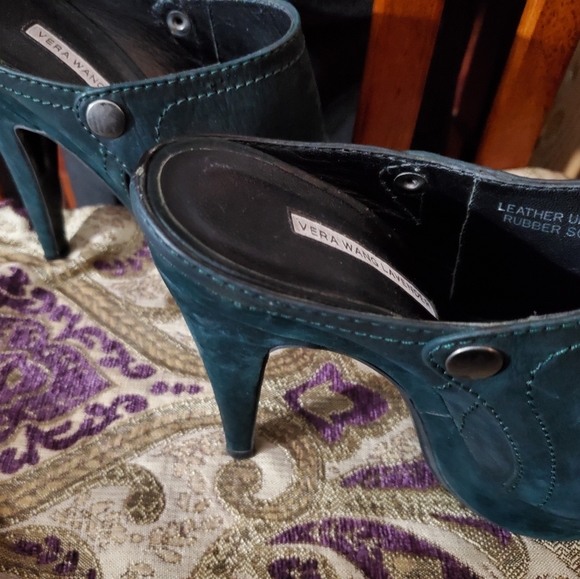 Vera Wang Lavender Lable - Picture 4 of 8